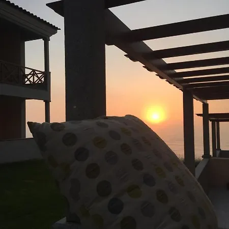 Sunset House With Seaview & Terrace By Vacationy