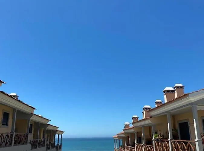 Sunset House With Seaview & Terrace By Vacationy Appartamento